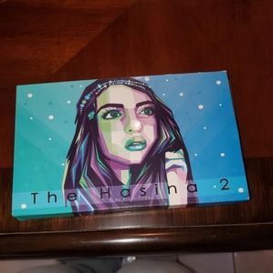 The hasina blue tribe pallet